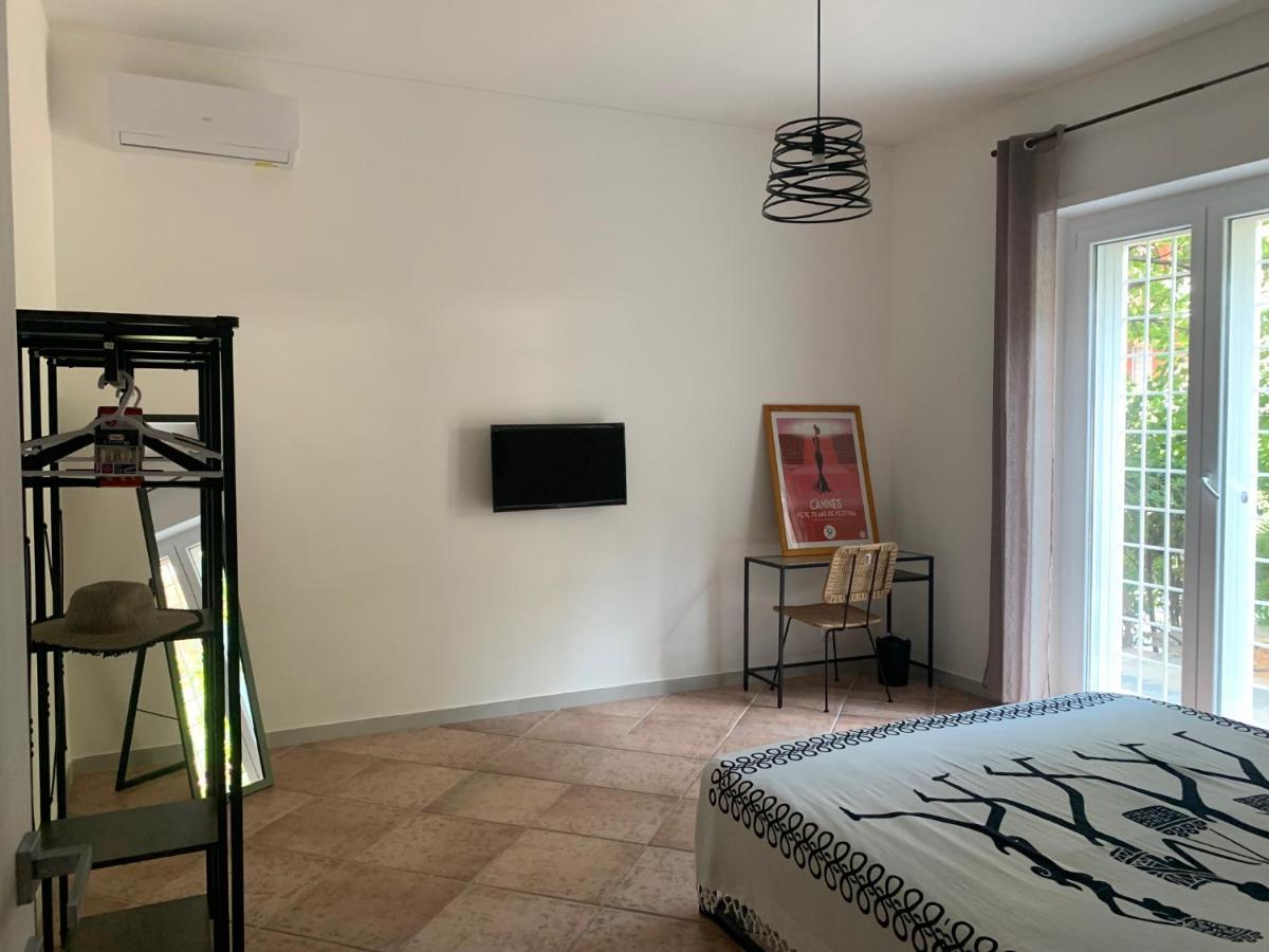 Apartament Chez Nous Rzym Zewnętrze zdjęcie